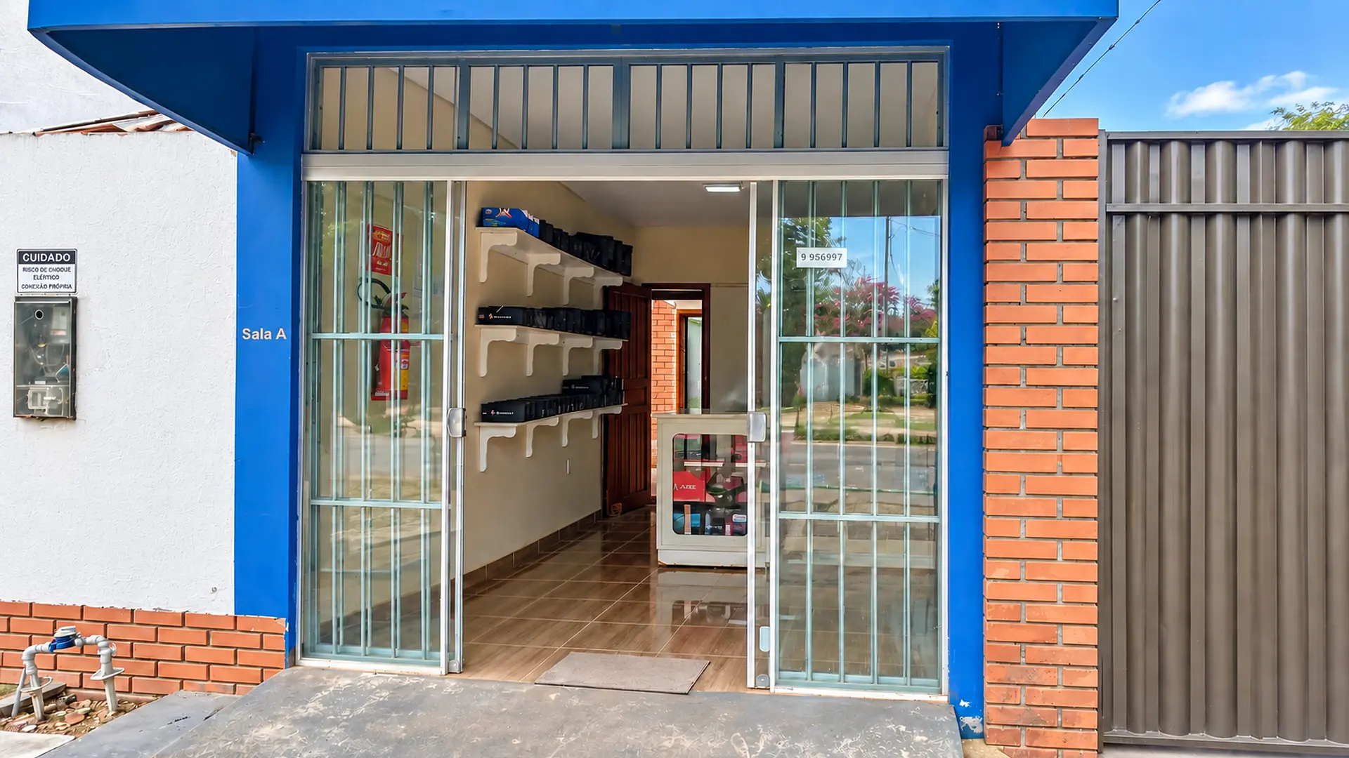 Entrada da Super Print em Pimenta Bueno, onde a Print PB realiza os atendimentos